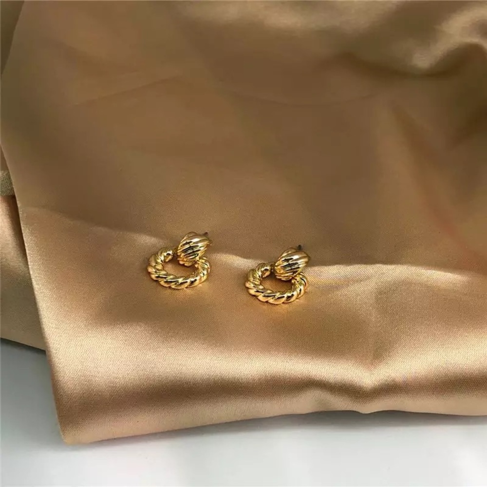 Luxurious Creative Round Earrings- 2 for $28